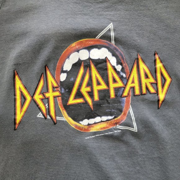 Torrid Def Leppard Classic Fit Crew Graphic Band Tee Shirt - Picture 6 of 11